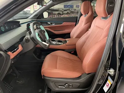 Changan UNI-K 2023, 20000 км, за 14254.21 USD