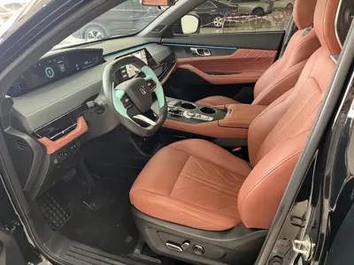 Changan UNI-K 2023, 20000 км, за 14254.21 USD