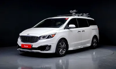 Kia Canival · 2016 год