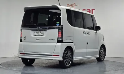 Honda N-BOX 2016, 114831 км, за 10245.91 USD