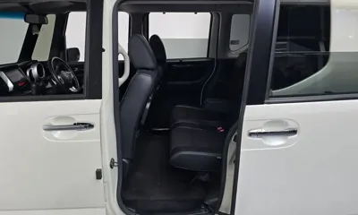 Honda N-BOX 2016, 114831 км, за 10245.91 USD - фото 12