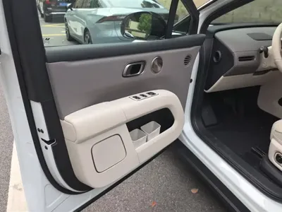 Li Auto 理想i6