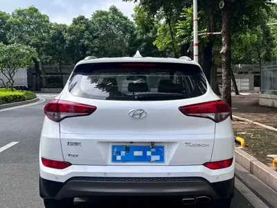 Hyundai Tucson 2016, 96600 км, за 4707.29 USD - фото 10