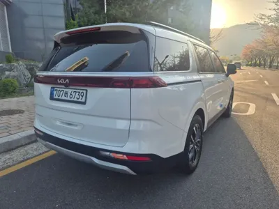 Kia Canival 2023, 47000 км, за 17592.23 USD