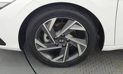 Hyundai Avante 2024, 39233 км, за 15335.02 USD