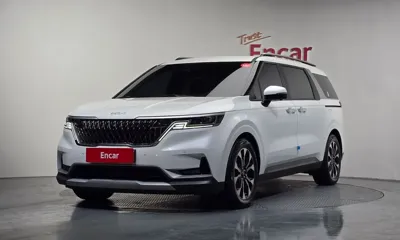 Kia Canival · 2023 год