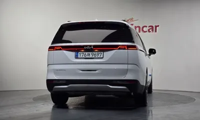 Kia Canival 2023, 53052 км, за 16848.36 USD