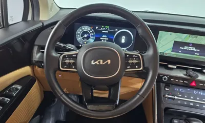 Kia Canival 2023, 53052 км, за 16848.36 USD - фото 13