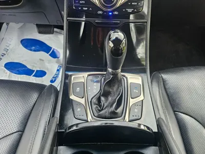Hyundai Grandeur 2011, 92150 км, за 3187.62 USD - фото 9