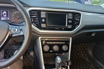 Volkswagen T-Roc 2020, 44400 км, за 8883 USD - фото 13
