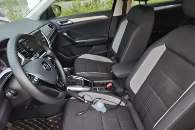 Volkswagen T-Roc 2020, 44400 км, за 8883 USD - фото 15