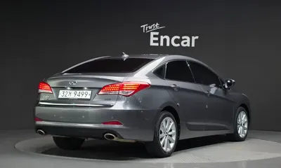 Hyundai i40 2012, 108338 км, за 3635.65 USD