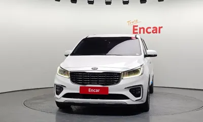 Kia Canival 2019, 132622 км, за 9839.83 USD