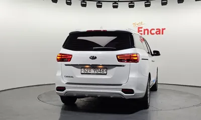 Kia Canival 2019, 132622 км, за 9839.83 USD