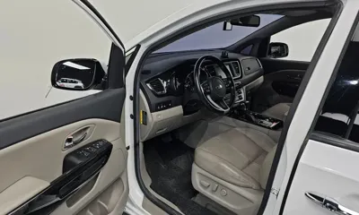 Kia Canival 2019, 132622 км, за 9839.83 USD - фото 10