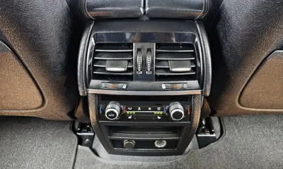 BMW X6 2019, 173817 км, за 17832.84 USD - фото 18