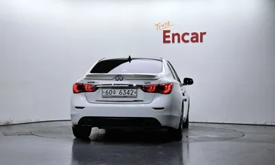 Infiniti Q50 2014, 123714 км, за 3934.58 USD