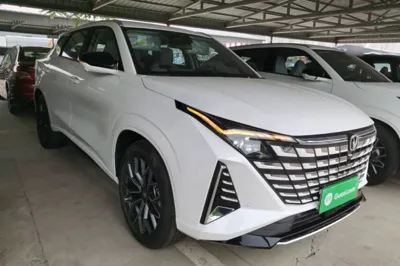 Changan UNI-Z New Energy 2025, 100 км, за 16821 USD
