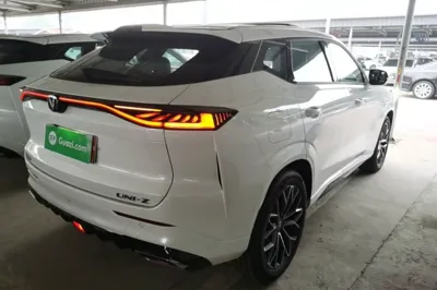 Changan UNI-Z New Energy 2025, 100 км, за 16821 USD - фото 6