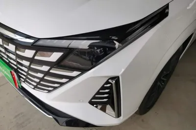 Changan UNI-Z New Energy 2025, 100 км, за 16821 USD - фото 8
