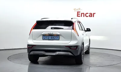 Kia Niro 2023, 85095 км, за 16576.73 USD - фото 4