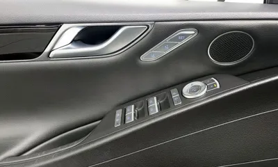 Genesis G80 2022, 69561 км, за 21792.89 USD - фото 17