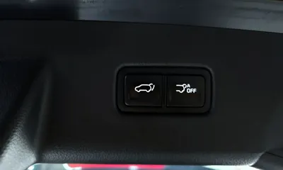 Kia Canival 2023, 99784 км, за 17876.87 USD - фото 17