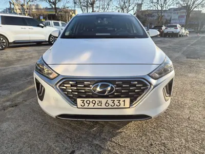 Hyundai Ioniq 2020, 129295 км, за 8190.86 USD
