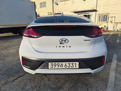 Hyundai Ioniq 2020, 129295 км, за 8190.86 USD