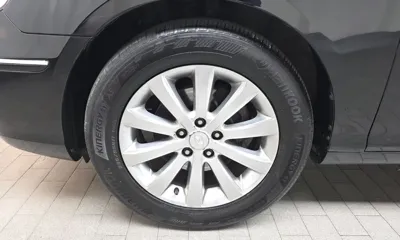 Hyundai Grandeur 2010, 145139 км, за 1641.07 USD