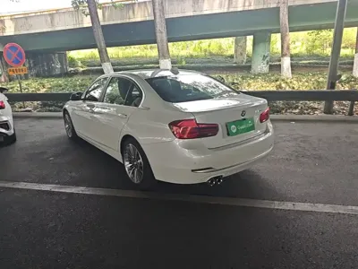 BMW 3 Series 2019, 82400 км, за 13169.26 USD