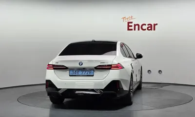 BMW i5