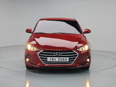 Hyundai Avante 2016, 55096 км, за 5244.85 USD