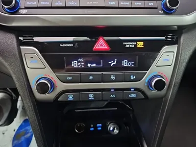 Hyundai Avante 2016, 55096 км, за 5197.77 USD - фото 10