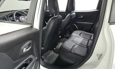 Jeep Renegade 2019, 50974 км, за 8336.62 USD - фото 11