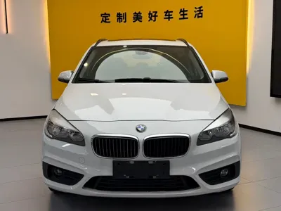 BMW 2 Series Active Tourer 2016, 141000 км, за 5591.42 USD