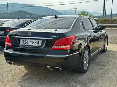Hyundai Equus 2010, 215400 км, за 2925.31 USD