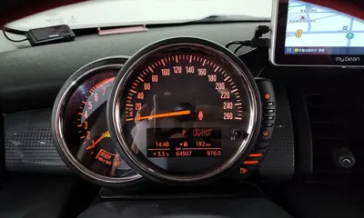 MINI Cooper 2017, 64907 км, за 7284.76 USD - фото 8