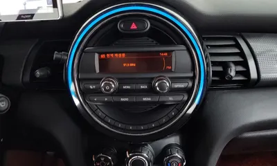 MINI Cooper 2017, 64907 км, за 7284.76 USD - фото 16