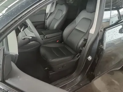 Tesla Model Y 2024, 24200 км, за 27582.73 USD - фото 15