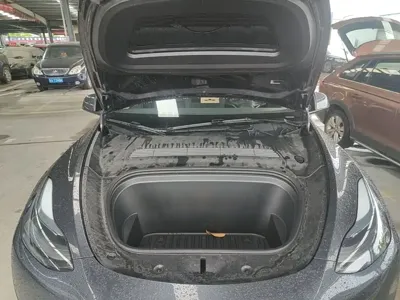 Tesla Model Y 2024, 24200 км, за 27582.73 USD - фото 20