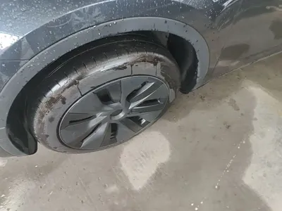 Tesla Model Y 2024, 24200 км, за 27582.73 USD - фото 23