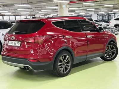Hyundai Santafe 2015, 239113 км, за 5146.58 USD