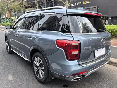 GAC Motor Trumpchi GS8 2016, 130000 км, за 7271.68 USD