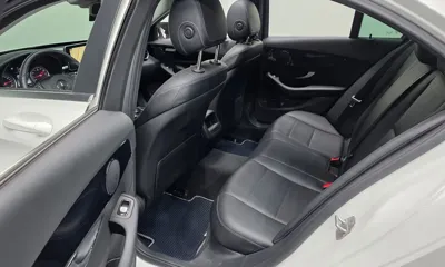 Mercedes-Benz C-Class 2016, 76796 км, за 9116.36 USD - фото 12