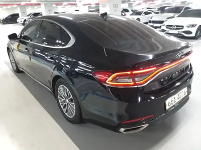 Hyundai Grandeur 2019, 76000 км, за 12676.33 USD
