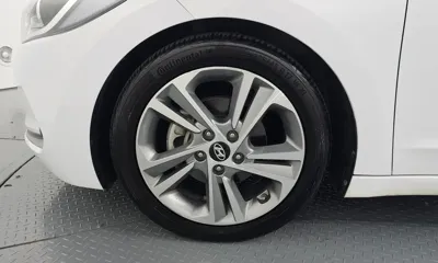 Hyundai Avante 2018, 67749 км, за 7247.79 USD - фото 5