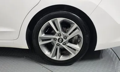 Hyundai Avante 2018, 67749 км, за 7247.79 USD - фото 21
