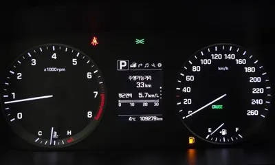 Hyundai Sonata 2016, 109279 км, за 6541.13 USD - фото 8