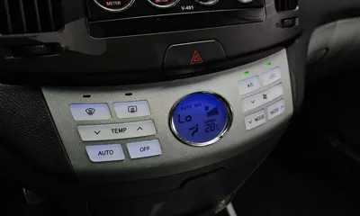 Hyundai Avante 2008, 90059 км, за 2561.74 USD - фото 16